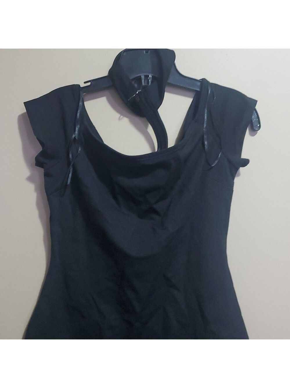 Guess Elegant Black Dress Size Medium - Picture 3 of 8